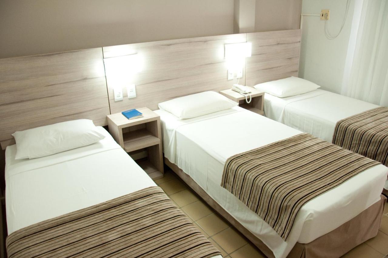 Hotel Linhatur Linhares Extérieur photo