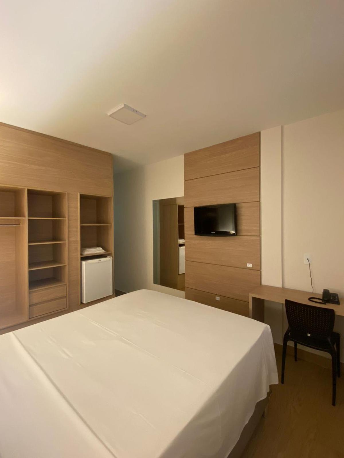 Hotel Linhatur Linhares Chambre photo