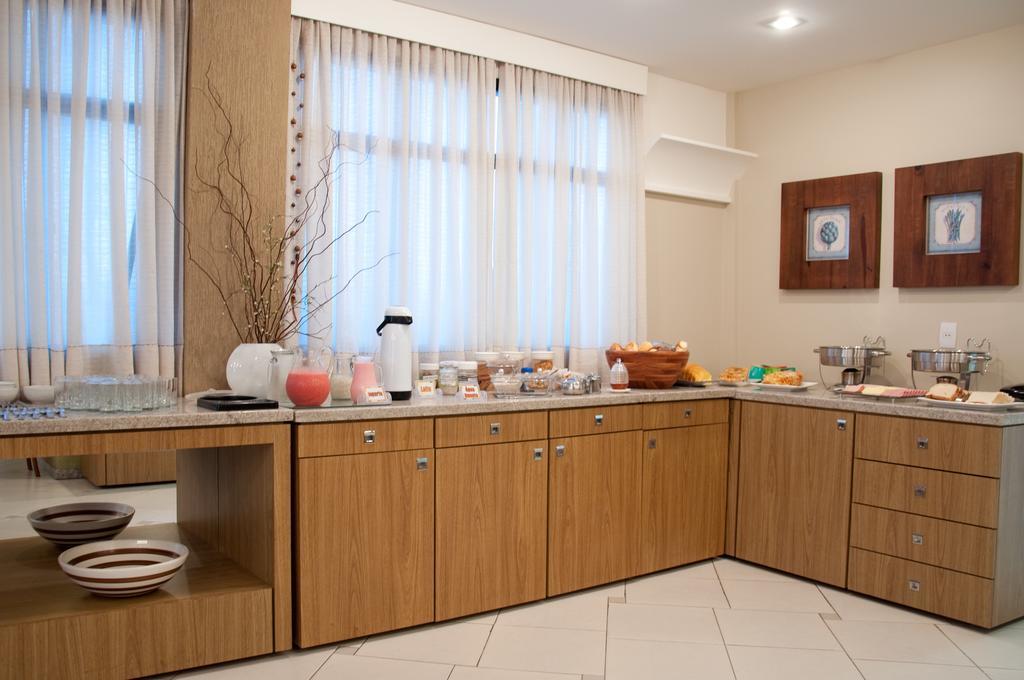 Hotel Linhatur Linhares Extérieur photo